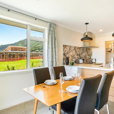 Matenga Townhouse - Waikanae Holiday Home Dış mekan fotoğraf
