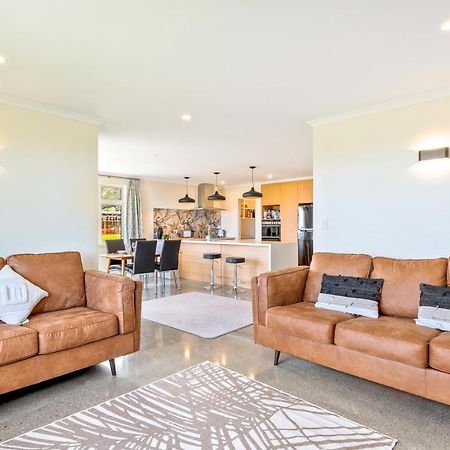 Matenga Townhouse - Waikanae Holiday Home Dış mekan fotoğraf