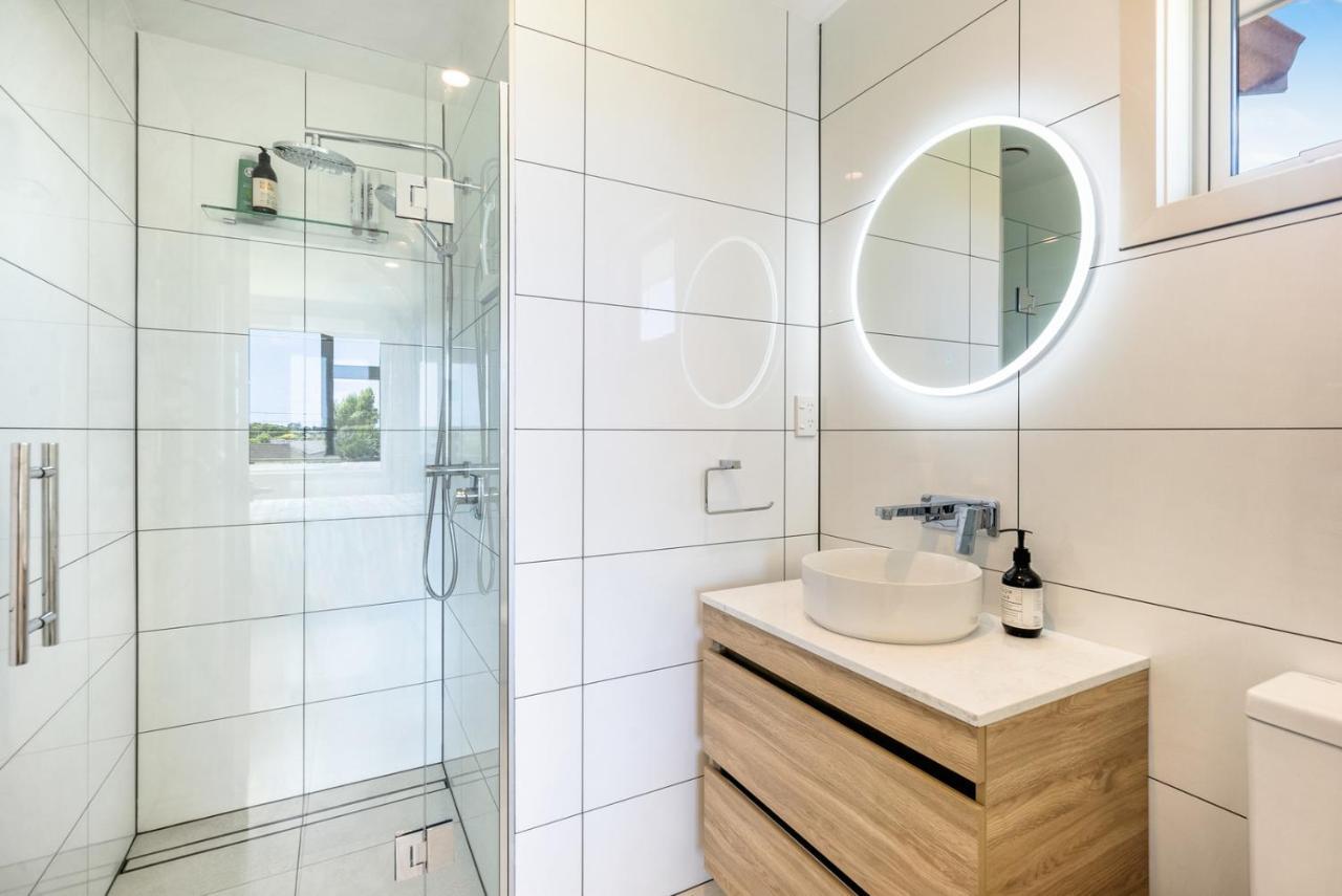 Matenga Townhouse - Waikanae Holiday Home Dış mekan fotoğraf