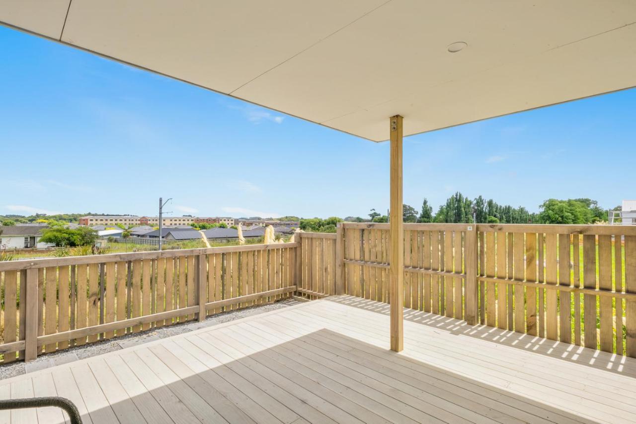 Matenga Townhouse - Waikanae Holiday Home Dış mekan fotoğraf